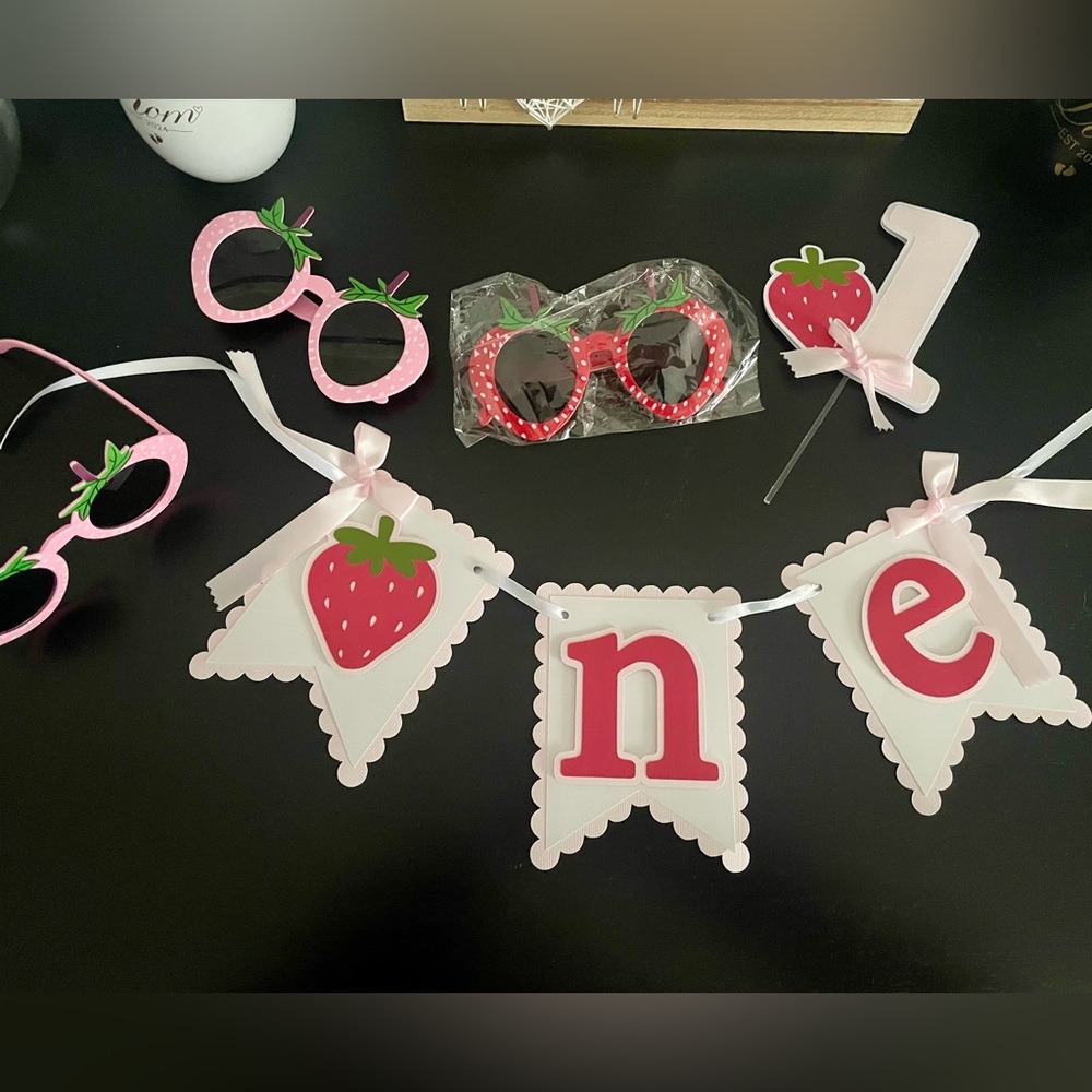 Berry first birthday set